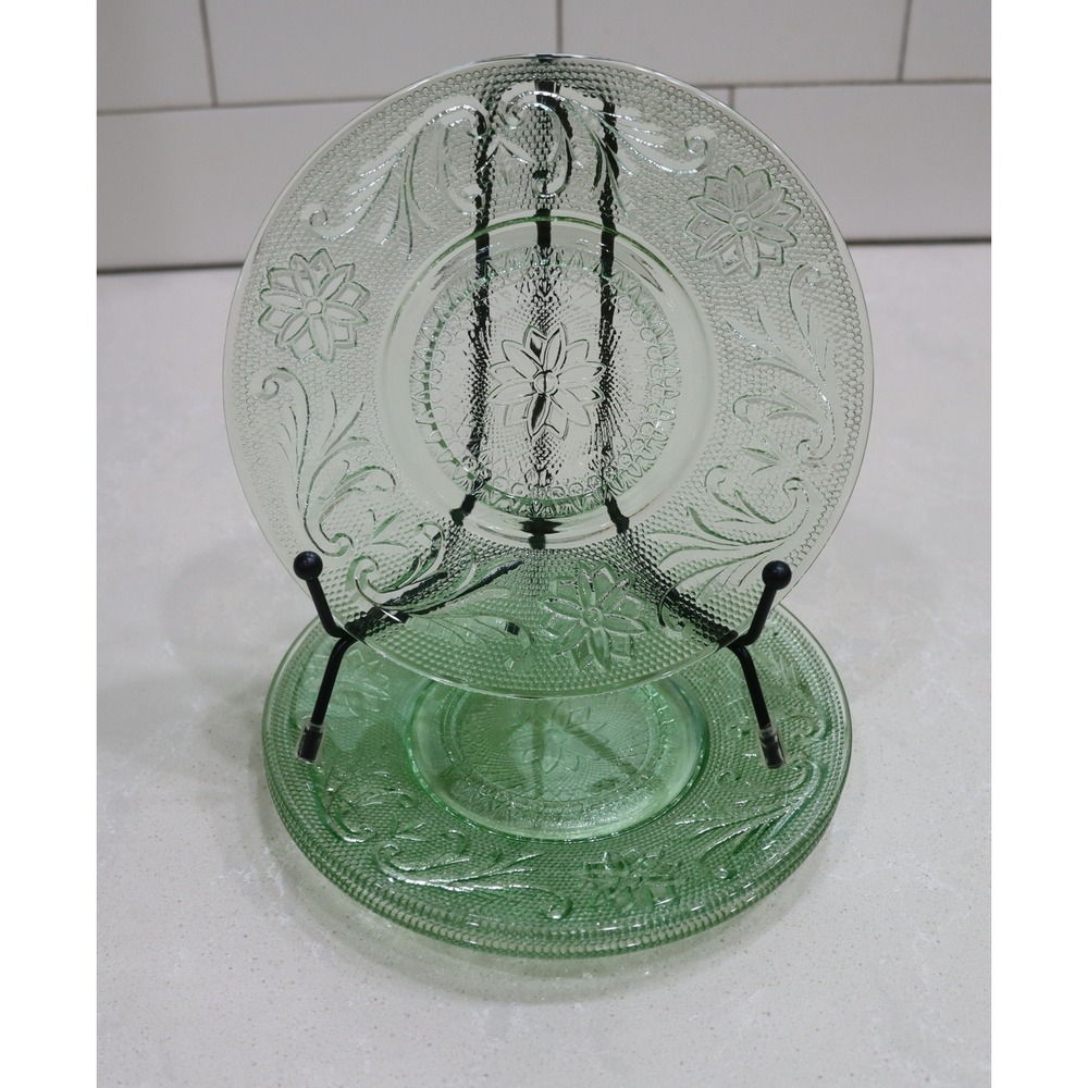 Tiara Exclusives Chantilly Green Sandwich Glass Saucers Bread Butter Plates Set